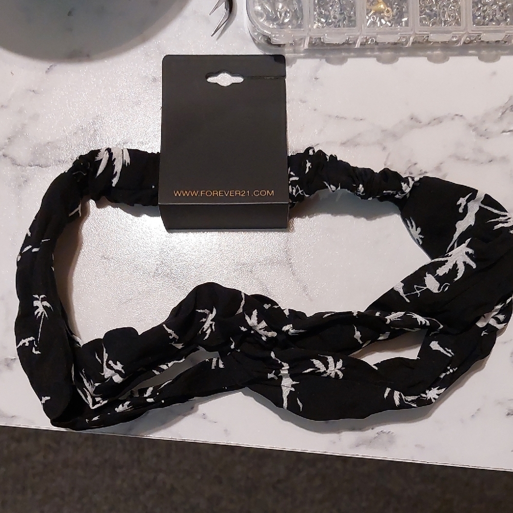 Black And White Palm Tree Print Headband/wrap